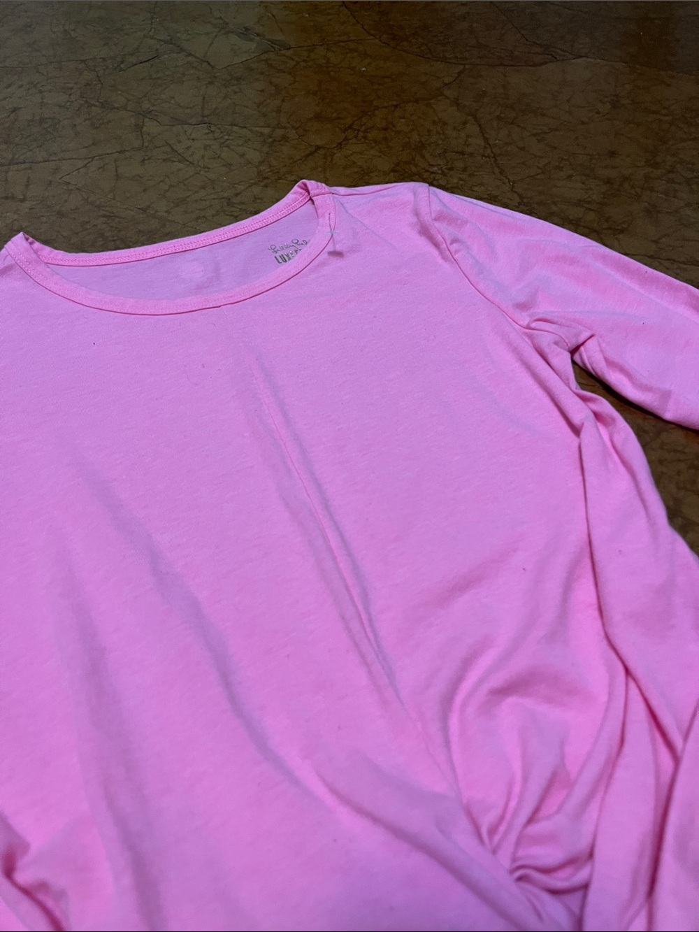 Lilly Pulitzer Pink Long-Sleeve Twist Hem Tee Sz XS - Picture 2 of 5